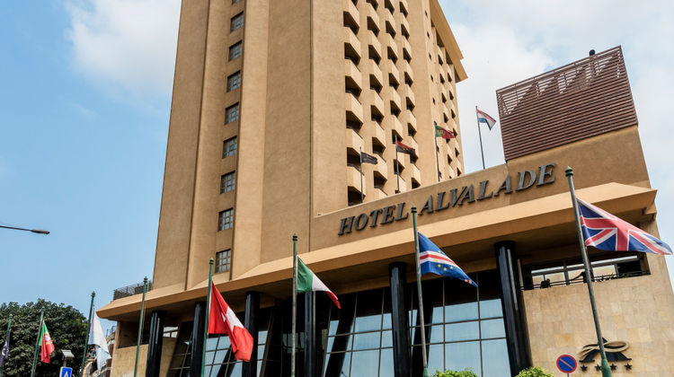 Hotel Alvalade Exterior