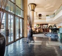 Hotel Alvalade Lobby