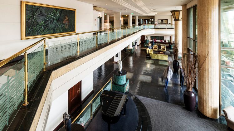Hotel Alvalade Lobby