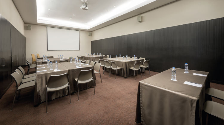 Hotel Tropico Luanda Meeting