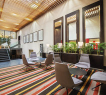 Hotel Tropico Luanda Lobby