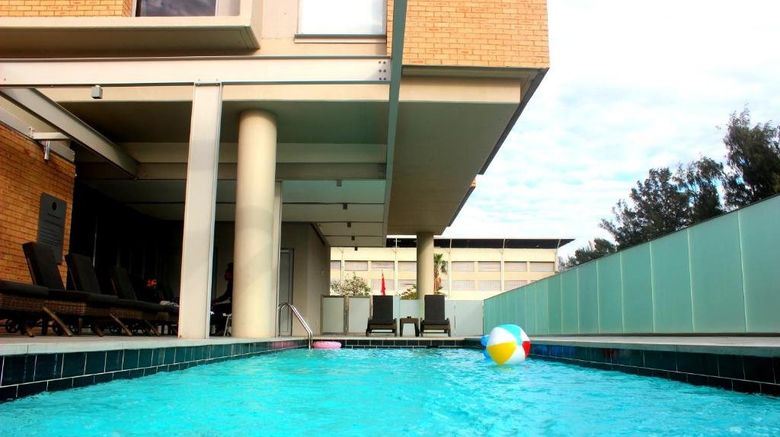 <b>Onomo Hotel Durban Pool</b>. Images powered by <a href="https://www.leonardoworldwide.com/" title="Leonardo Worldwide" target="_blank">Leonardo</a>.