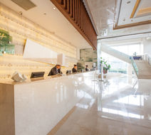 Holiday Inn Beijing Focus Square Lobby