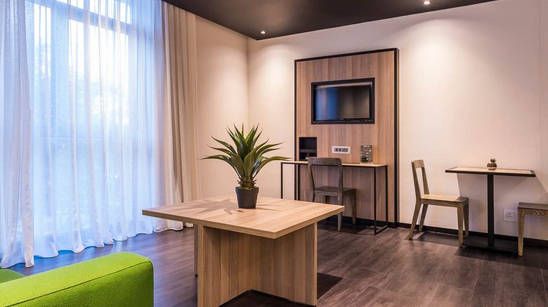 <b>Onomo Hotel Durban Suite</b>. Images powered by <a href="https://www.leonardoworldwide.com/" title="Leonardo Worldwide" target="_blank">Leonardo</a>.