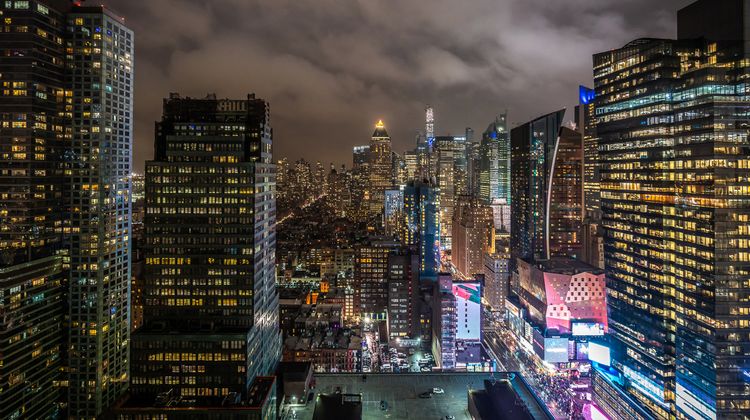 Aliz Hotel Times Square Exterior