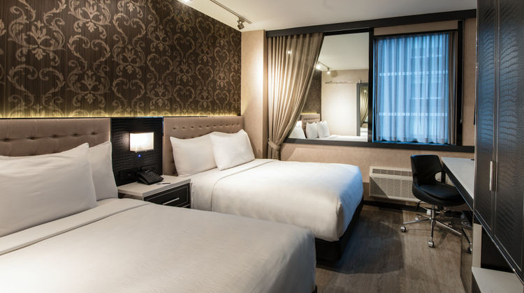 Aliz Hotel Times Square Room