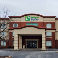 Holiday Inn Express St Louis Airport