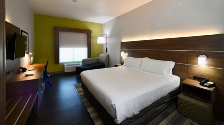 <b>Holiday Inn Express & Suites Room</b>. Images powered by <a href="https://www.leonardoworldwide.com/" title="Leonardo Worldwide" target="_blank">Leonardo</a>.