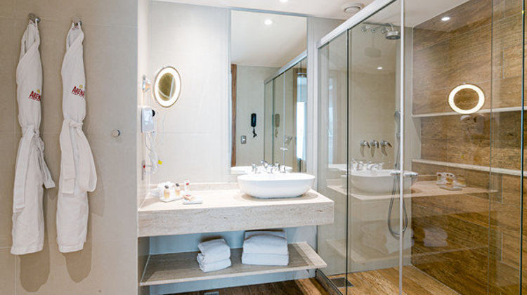Arena Leme Hotel Room