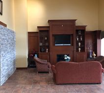 Red Roof Inn & Suites Chestertown Lobby