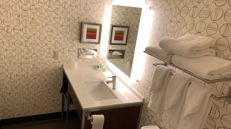<b>Holiday Inn Baton Rouge-South Room</b>. Images powered by <a href="https://www.leonardoworldwide.com/" title="Leonardo Worldwide" target="_blank">Leonardo</a>.
