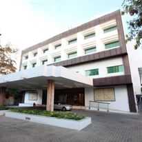 Abu Sarovar Portico