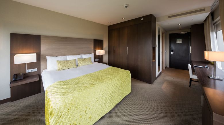 <b>Van der Valk Airporthotel Duesseldorf Room</b>. Images powered by <a href="https://www.leonardoworldwide.com/" title="Leonardo Worldwide" target="_blank">Leonardo</a>.