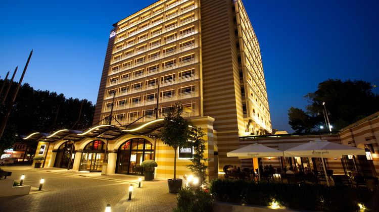 Divan Istanbul Exterior