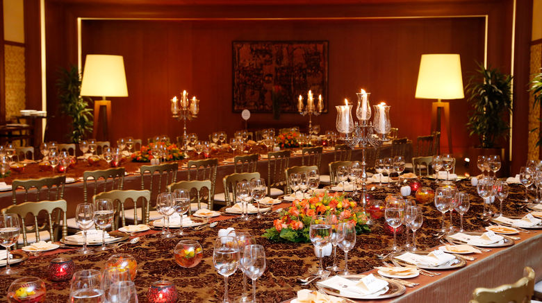 <b>Divan Istanbul Meeting</b>. Images powered by <a href="https://www.leonardoworldwide.com/" title="Leonardo Worldwide" target="_blank">Leonardo</a>.