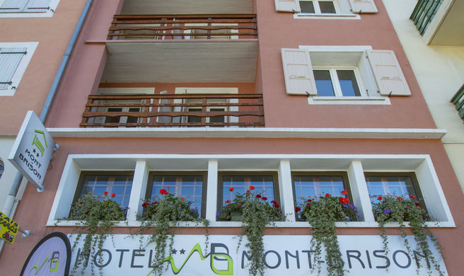 Hotel Mont Brison Exterior