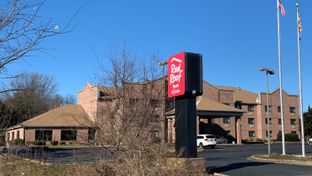 Red Roof Inn & Suites Chestertown