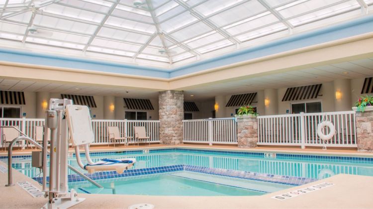Holiday Inn Express & Suites Pool