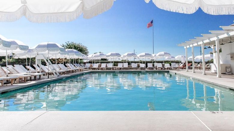 <b>The Virginia Hotel Pool</b>. Images powered by <a href="https://www.leonardoworldwide.com/" title="Leonardo Worldwide" target="_blank">Leonardo</a>.