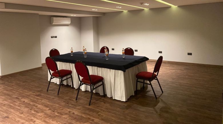 <b>Holiday Inn Express Morelia Meeting</b>. Images powered by <a href="https://www.leonardoworldwide.com/" title="Leonardo Worldwide" target="_blank">Leonardo</a>.