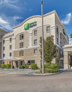 Holiday Inn Express