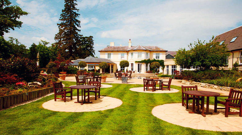 <b>The Vineyard Exterior</b>. Images powered by <a href="https://www.leonardoworldwide.com/" title="Leonardo Worldwide" target="_blank">Leonardo</a>.