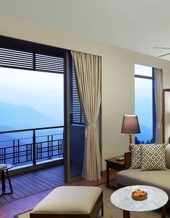 Taj Chia Kutir Resort & Spa