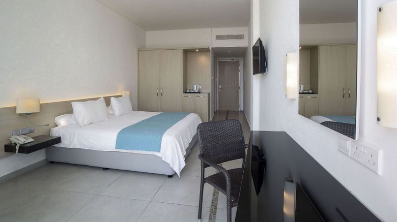 <b>Mayfair Hotel and Apartment Hotel Room</b>. Images powered by <a href="https://www.leonardoworldwide.com/" title="Leonardo Worldwide" target="_blank">Leonardo</a>.