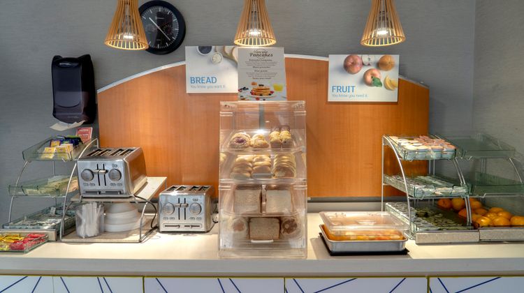 Holiday Inn Express Condado Restaurant