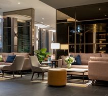 voco Edinburgh Haymarket Lobby