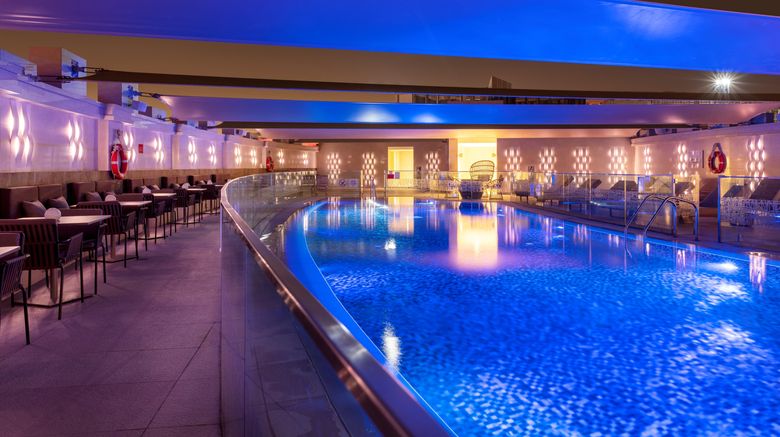 <b>Crowne Plaza Doha - The Business Park Pool</b>. Images powered by <a href="https://www.leonardoworldwide.com/" title="Leonardo Worldwide" target="_blank">Leonardo</a>.