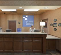 Holiday Inn Express Lobby