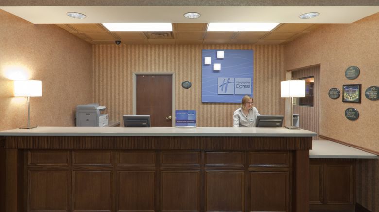 <b>Holiday Inn Express Lobby</b>. Images powered by <a href="https://www.leonardoworldwide.com/" title="Leonardo Worldwide" target="_blank">Leonardo</a>.