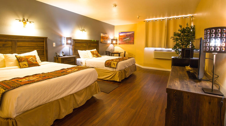 Ticaboo Lodge Room