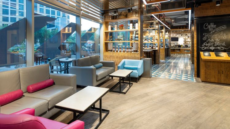 Crowne Plaza Doha - The Business Park Restaurant
