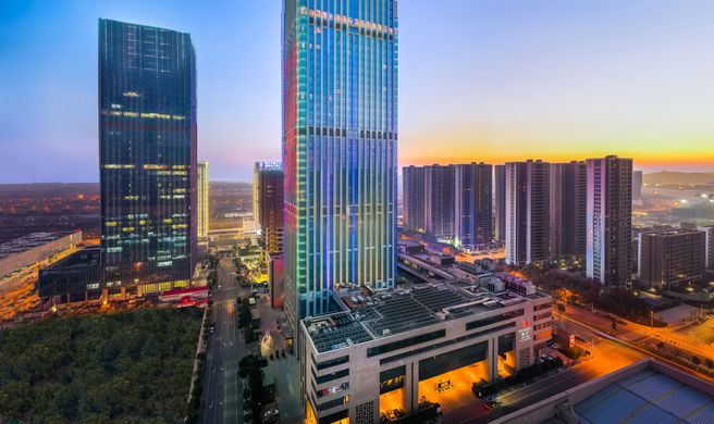 HUALUXE Wuxi Taihu Hotel Exterior