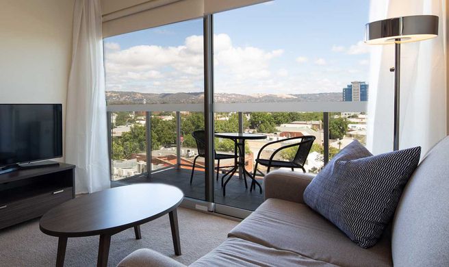 Hume Serviced Apartments Exterior