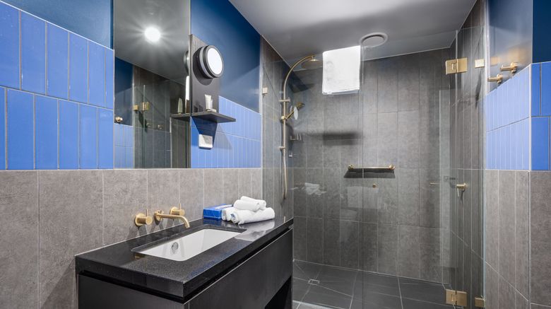 <b>Oros Plus Hotel Room</b>. Images powered by <a href="https://www.leonardoworldwide.com/" title="Leonardo Worldwide" target="_blank">Leonardo</a>.