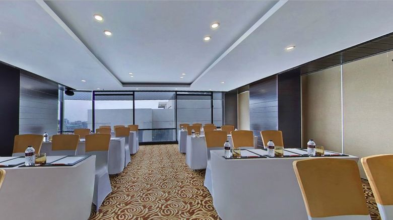 <b>Amari Dhaka Meeting</b>. Images powered by <a href="https://www.leonardoworldwide.com/" title="Leonardo Worldwide" target="_blank">Leonardo</a>.