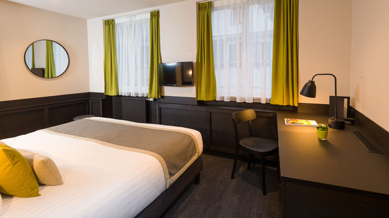 <b>L'Hotel Du Dragon Room</b>. Images powered by <a href="https://www.leonardoworldwide.com/" title="Leonardo Worldwide" target="_blank">Leonardo</a>.