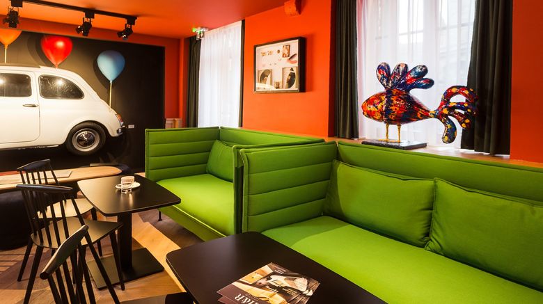 <b>L'Hotel Du Dragon Exterior</b>. Images powered by <a href="https://www.leonardoworldwide.com/" title="Leonardo Worldwide" target="_blank">Leonardo</a>.