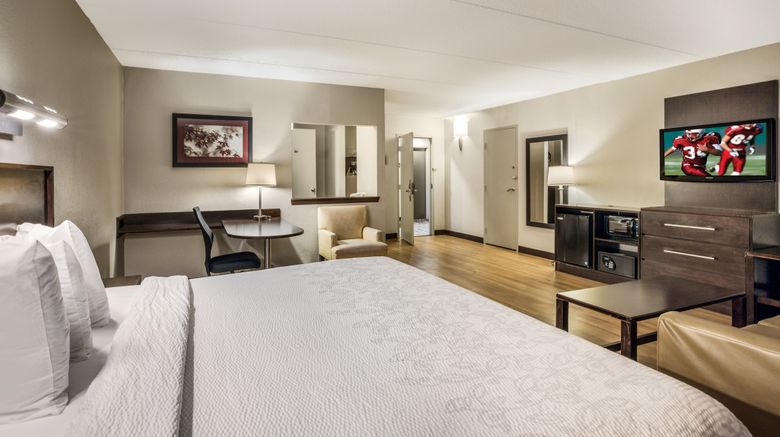 <b>Red Roof PLUS+ Boston-Woburn/Burlington Suite</b>. Images powered by <a href="https://www.leonardoworldwide.com/" title="Leonardo Worldwide" target="_blank">Leonardo</a>.