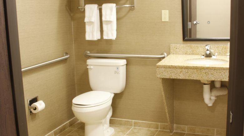 <b>Holiday Inn and Suites Bakersfield North Room</b>. Images powered by <a href="https://www.leonardoworldwide.com/" title="Leonardo Worldwide" target="_blank">Leonardo</a>.
