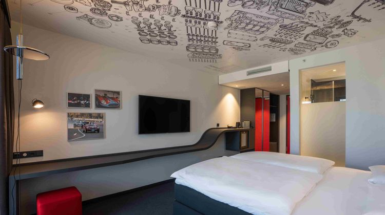 V8 Hotel Koln at MOTORWORLD Room