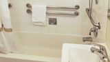 <b>Pacific Heights Inn Room</b>. Images powered by <a href="https://www.leonardoworldwide.com/" title="Leonardo Worldwide" target="_blank">Leonardo</a>.