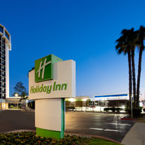 Holiday Inn Hotel Long Beach Airport