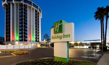Holiday Inn Hotel Long Beach Airport