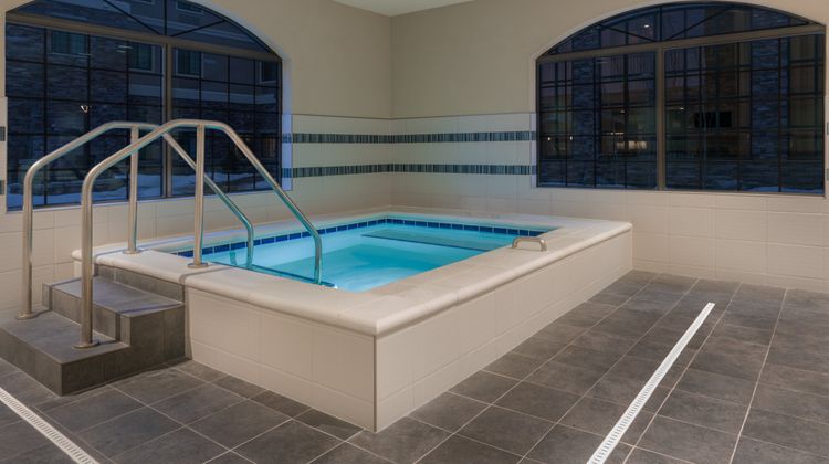Staybridge Suites Anchorage Spa