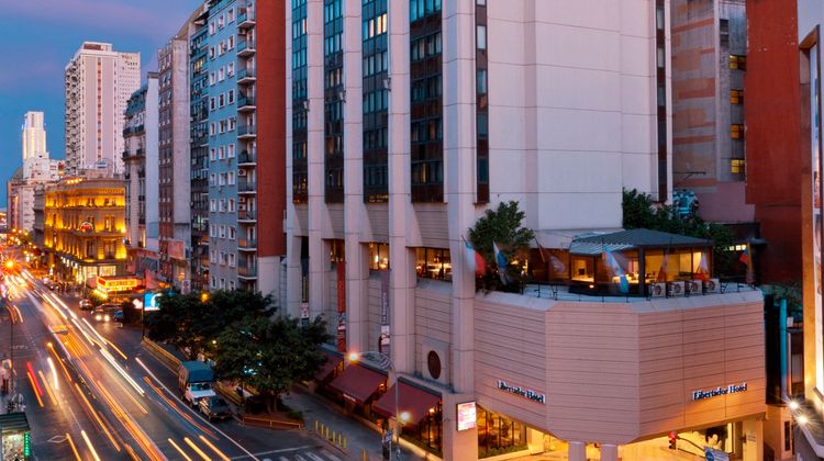 Libertador Hotel Exterior