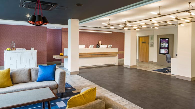 <b>Crowne Plaza Plymouth Lobby</b>. Images powered by <a href="https://www.leonardoworldwide.com/" title="Leonardo Worldwide" target="_blank">Leonardo</a>.